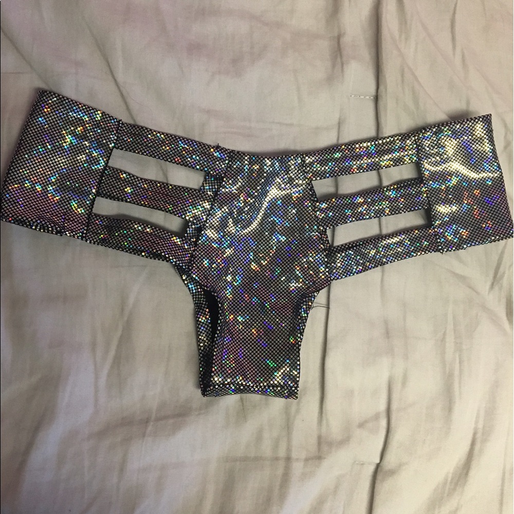 Hologram Micro cut out booty shorts - Picture 3 of 3